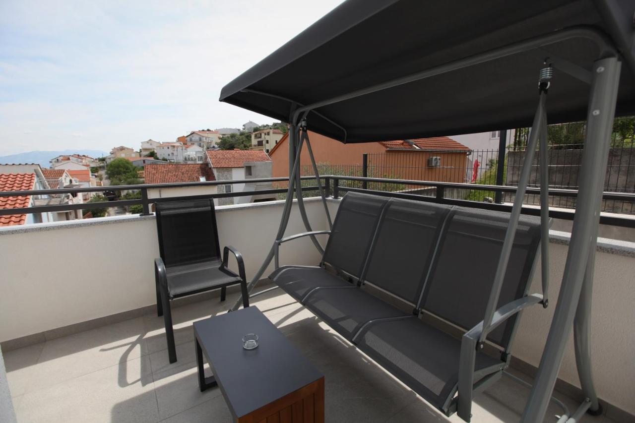 Apartmani Ive โตรกีร์ ภายนอก รูปภาพ