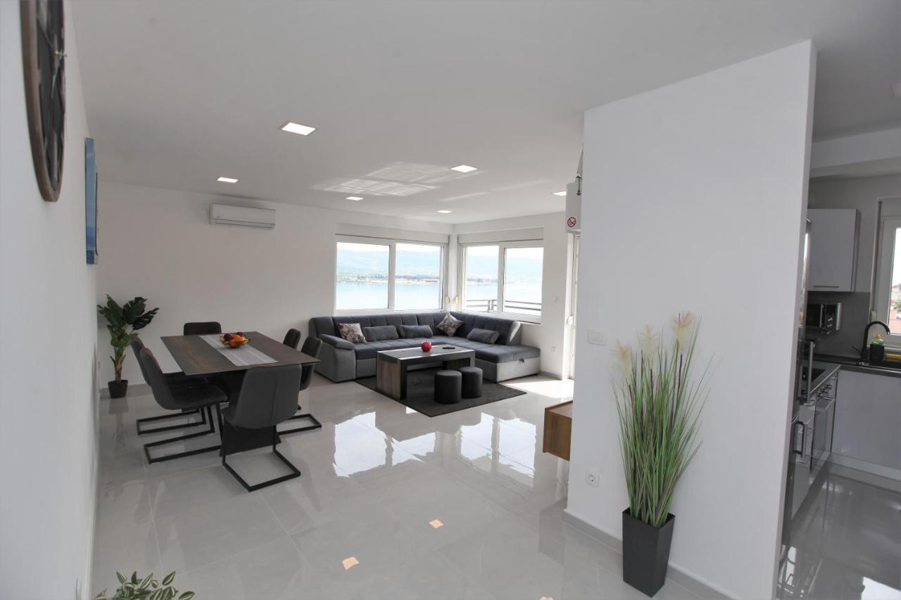 Apartmani Ive โตรกีร์ ภายนอก รูปภาพ